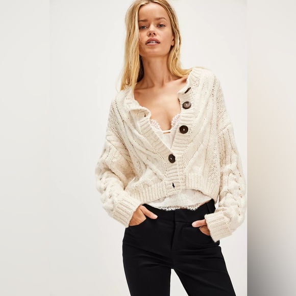 🎉LAST PIECE🎉FREE PEOPLE Bonfire Cardigan Sweater Cream - Picture 2 of 13